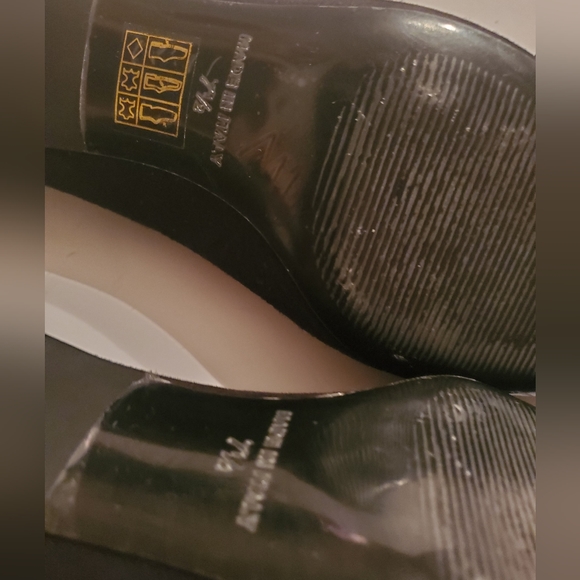 Everlane Black Leather Suede V Heel Pump 7.5 - Picture 13 of 13